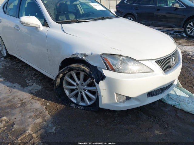 44307253 :رقم المزاد ، JTHCK262X92032367 vin ، 2009 Lexus Is 250 مزاد بيع