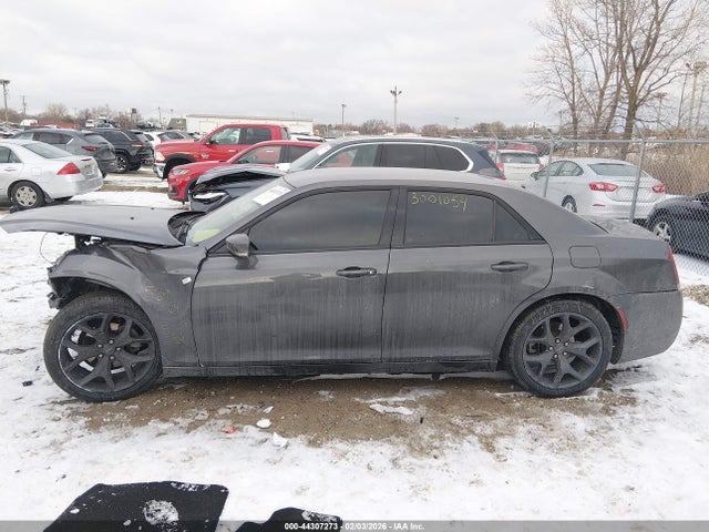 2021 Chrysler 300 300s მანქანა იყიდება აუქციონზე, vin: 2C3CCABG1MH589084, აუქციონის ნომერი: 44307273