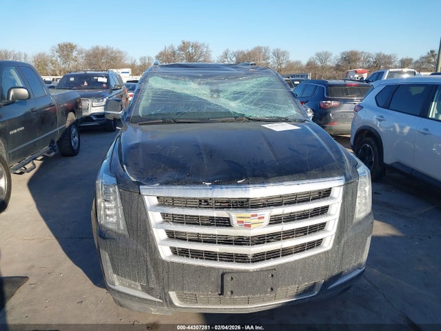 44307281 :رقم المزاد ، 1GYS3AKJ7LR140813 vin ، 2020 Cadillac Escalade 2wd Standard مزاد بيع