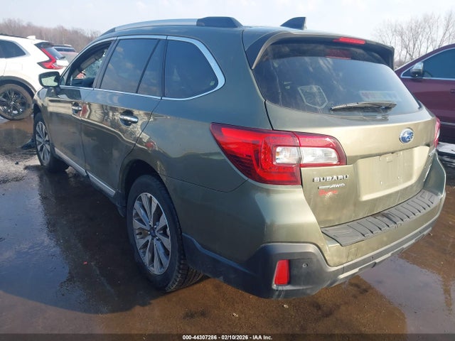Продажа на аукционе авто 2019 Subaru Outback 2.5i Touring, vin: 4S4BSATC0K3284175, номер лота: 44307286