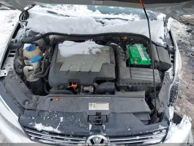 Продажа на аукционе авто 2011 Volkswagen Jetta 2.0l Tdi, vin: 3VWLL7AJ4BM110003, номер лота: 44307301