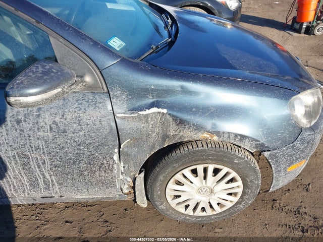 Продажа на аукционе авто 2010 Volkswagen Golf 4-door, vin: WVWDB7AJ7AW297584, номер лота: 44307302