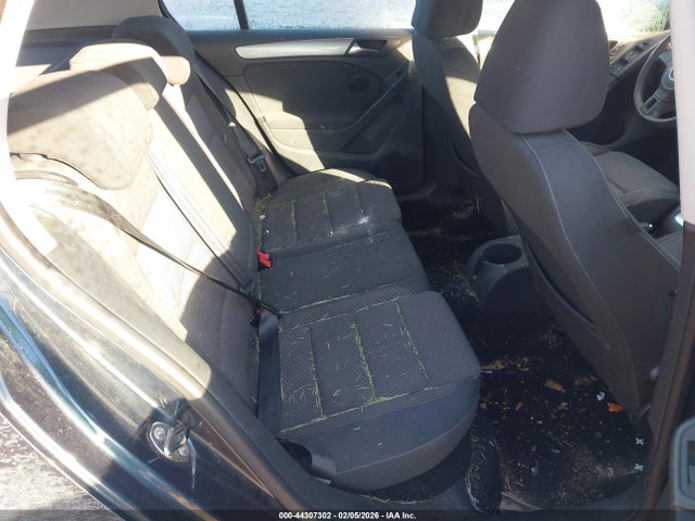 Продажа на аукционе авто 2010 Volkswagen Golf 4-door, vin: WVWDB7AJ7AW297584, номер лота: 44307302