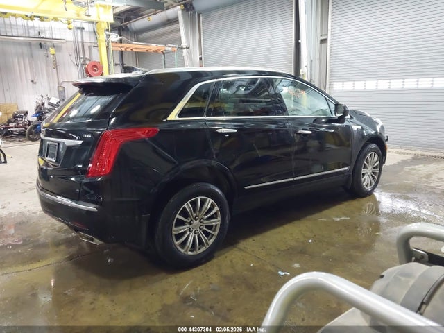 2018 CADILLAC XT5 1GYKNDRSXJZ194713 Photo 3
