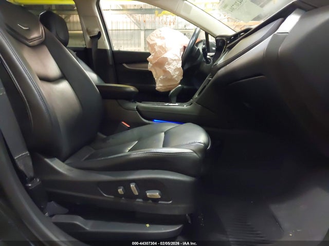 2018 CADILLAC XT5 1GYKNDRSXJZ194713 Photo 4
