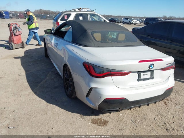 2021 BMW M440I WBA53AT08MCH04787 Photo 2