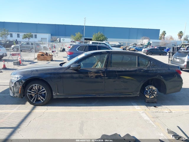 WBA7W4C08LBM70704 BMW 745e Xdrive Iperformance