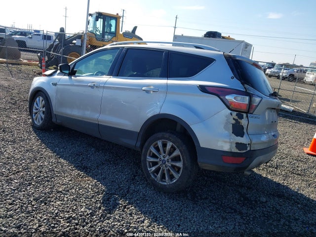 2017 FORD ESCAPE 1FMCU9J93HUA51169 Photo 2