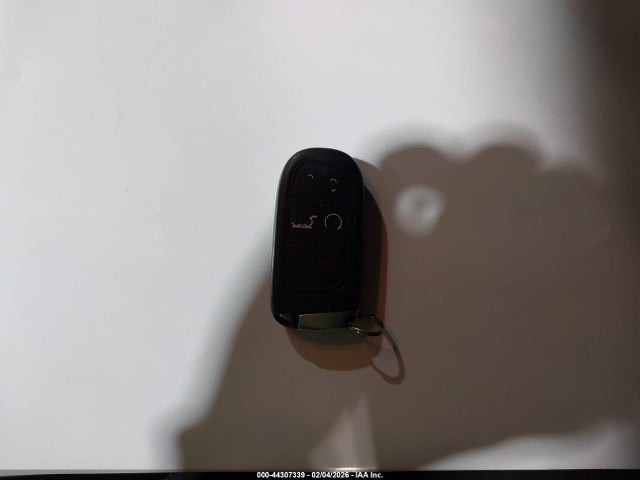 1C4PJLLB7KD114499 Jeep Cherokee Latitude Plus Fwd