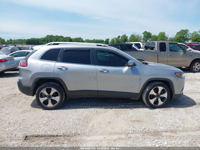 1C4PJLLB7KD114499 Jeep Cherokee Latitude Plus Fwd