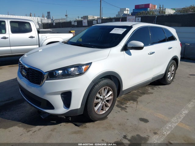 5XYPG4A58KG560759 KIA Sorento 3.3l Lx