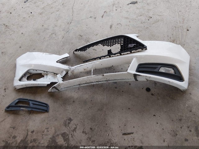 1FADP3L97JL283009 Ford FOCUS ST