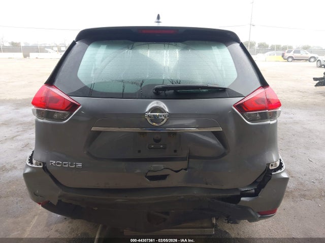 Nissan ROGUE S 2018 KNMAT2MTXJP522557 Image 16