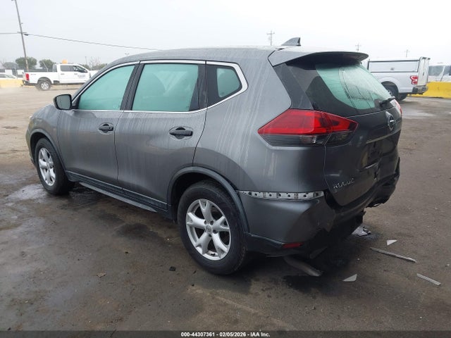 Nissan ROGUE S 2018 KNMAT2MTXJP522557 Image 3