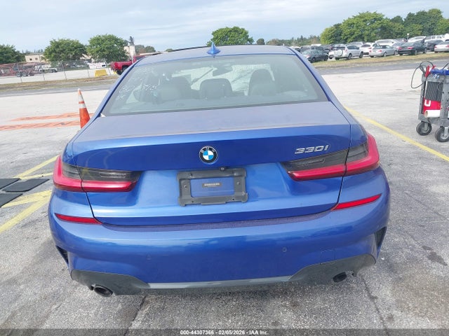 44307366 :رقم المزاد ، 3MW5R1J05L8B05348 vin ، 2020 Bmw 330i مزاد بيع