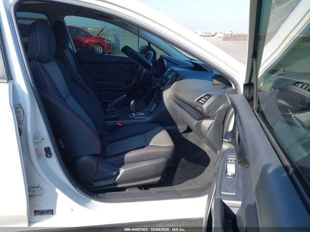 Subaru Crosstrek 2.0i Premium 2018 JF2GTABC3JH224662 Image 5