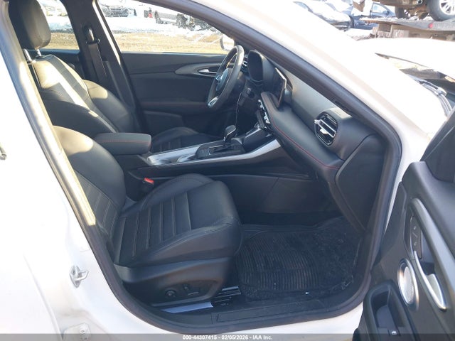 2023 DODGE HORNET ZACNDFBN4P3A04991 Photo 4