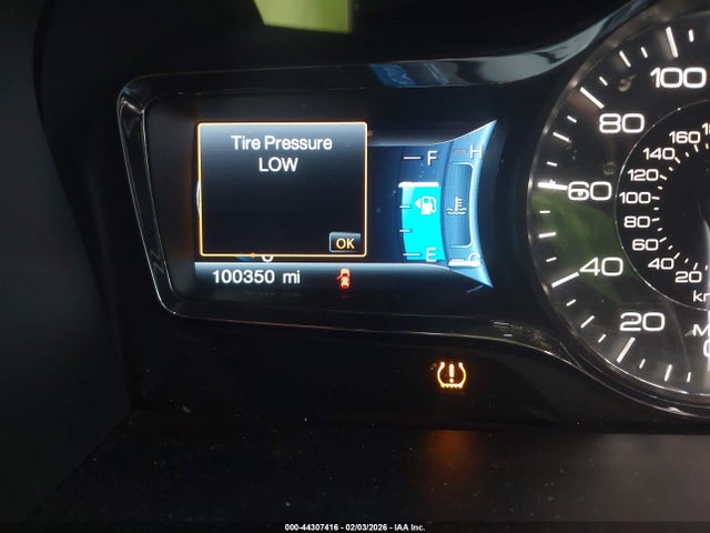 2LMDJ8JK2EBL17622 Lincoln MKX