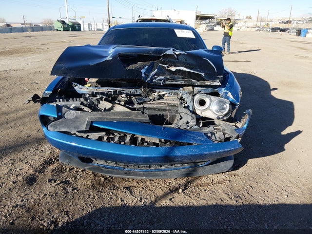 44307433 :رقم المزاد ، 2C3CDZBT7NH156010 vin ، 2022 Dodge Challenger R/t مزاد بيع