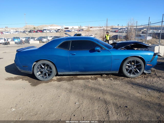44307433 :رقم المزاد ، 2C3CDZBT7NH156010 vin ، 2022 Dodge Challenger R/t مزاد بيع