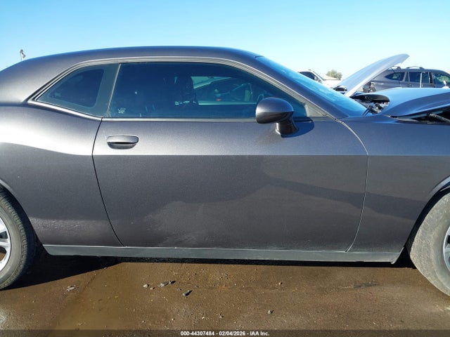 Dodge Challenger Sxt Awd 2023 2C3CDZGGXPH642308 Image 13