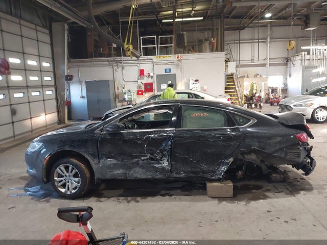 44307492 :رقم المزاد ، 1C3CCCAB4GN150958 vin ، 2016 Chrysler 200 Limited مزاد بيع
