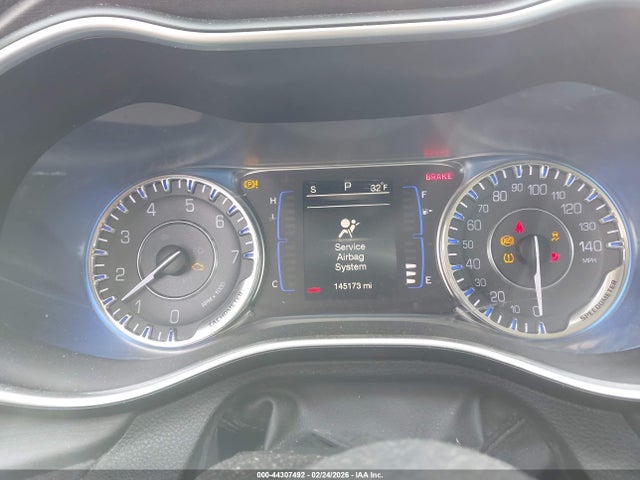 44307492 :رقم المزاد ، 1C3CCCAB4GN150958 vin ، 2016 Chrysler 200 Limited مزاد بيع