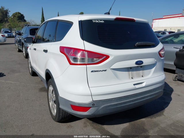 1FMCU0F75GUB40792 Ford ESCAPE S