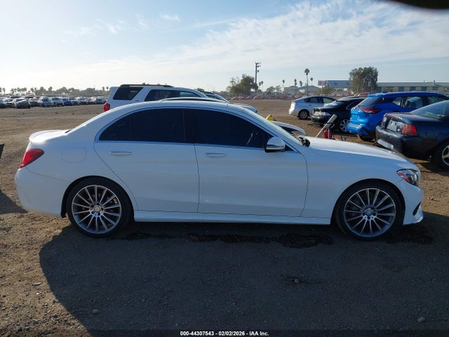 55SWF4JB3GU126069 Mercedes-Benz C 300 Sport