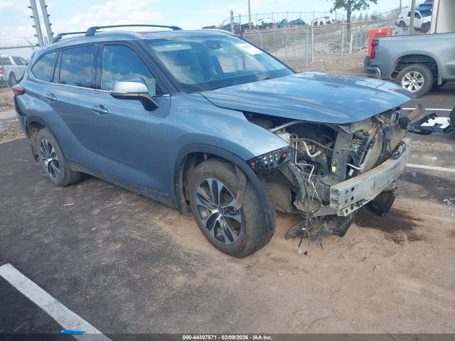 2022 TOYOTA HIGHLANDER 5TDGZRAH2NS092326 Photo 0