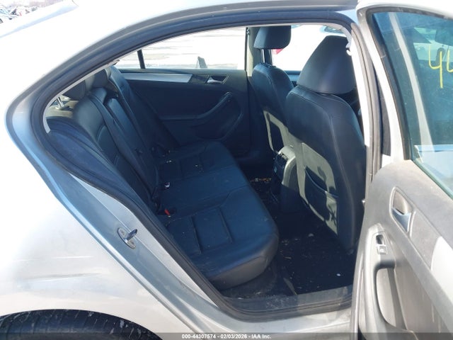44307574 :رقم المزاد ، 3VWDP7AJ4DM374141 vin ، 2013 Volkswagen Jetta Se مزاد بيع