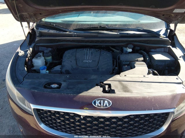 KIA SEDONA LX 2015 KNDMB5C1XF6060872 Image 10