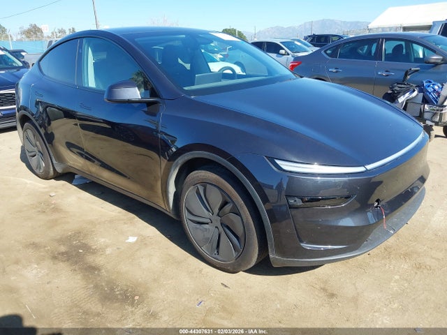 2026 TESLA MODEL Y 7SAYGDED1TF427181 Photo 0