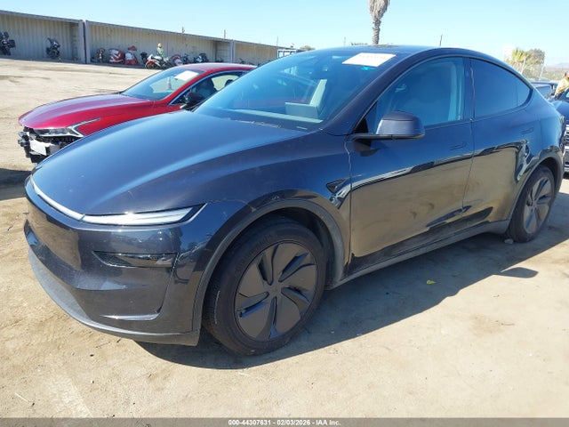 2026 TESLA MODEL Y 7SAYGDED1TF427181 Photo 1