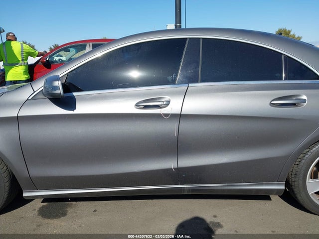 Mercedes-Benz CLA 250 2015 WDDSJ4EB9FN284804 Image 15