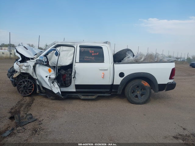 44307639 :رقم المزاد ، 1C6RR7YT7HS538755 vin ، 2017 Ram 1500 Rebel  4x4 5'7 Box مزاد بيع