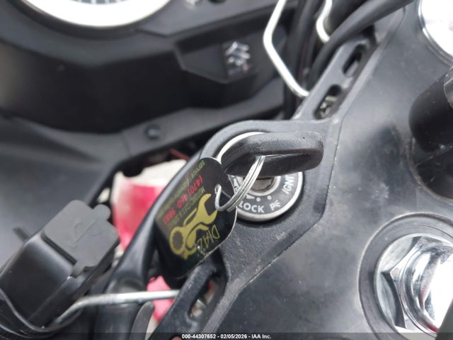JS1GW72B7G2100514 Suzuki GSF1250SA