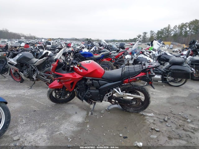 JS1GW72B7G2100514 Suzuki GSF1250SA