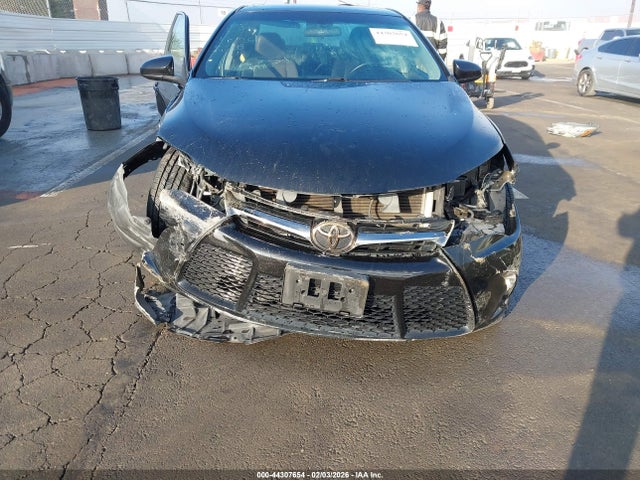 4T1BF1FK0GU216368 Toyota CAMRY SE