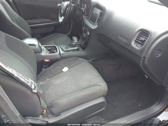 Продажа на аукционе авто 2016 Dodge Charger Sxt, vin: 2C3CDXHG4GH186616, номер лота: 44307666