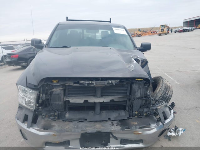 44307668 :رقم المزاد ، 1C6RR7LTXHS791768 vin ، 2017 Ram 1500 Slt مزاد بيع