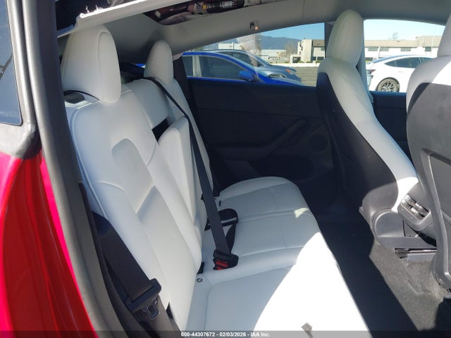 2023 TESLA MODEL Y 7SAYGDEE4PF623615 Photo 7