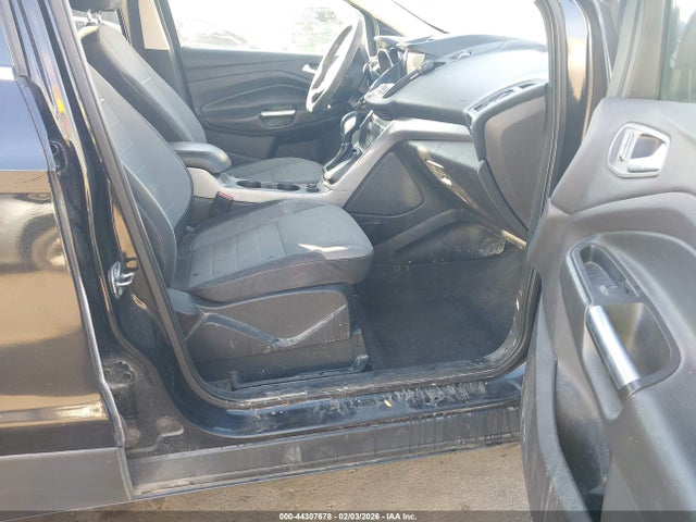1FMCU0GX4FUA42253 Ford ESCAPE SE