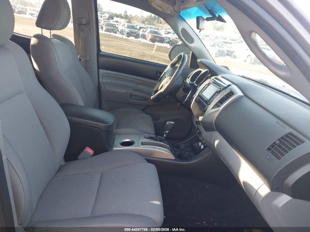 Toyota Tacoma Base V6 2014 3TMLU4EN5EM162773 Image 5
