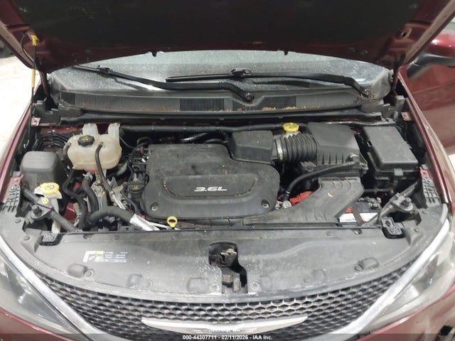 Продаж на аукціоні авто 2017 Chrysler Pacifica Touring, vin: 2C4RC1DG6HR592646, номер лоту: 44307711
