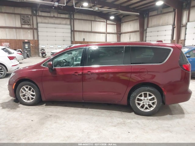 Продаж на аукціоні авто 2017 Chrysler Pacifica Touring, vin: 2C4RC1DG6HR592646, номер лоту: 44307711