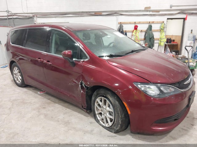 Продаж на аукціоні авто 2017 Chrysler Pacifica Touring, vin: 2C4RC1DG6HR592646, номер лоту: 44307711