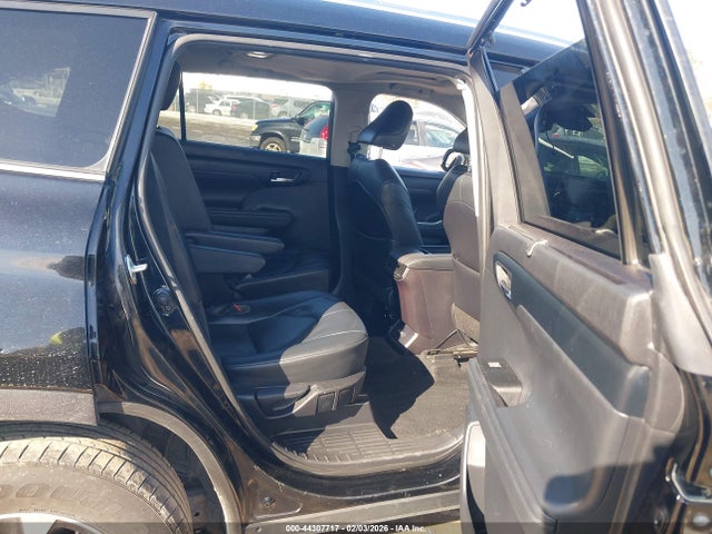 5TDGZRAH7MS531924 Toyota Highlander Xle
