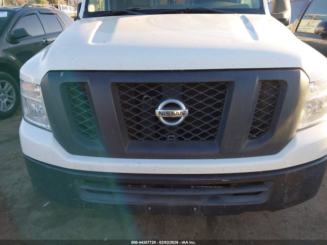 1N6BF0KY5JN801387 Nissan Nv Cargo Nv2500 Hd Sv V6