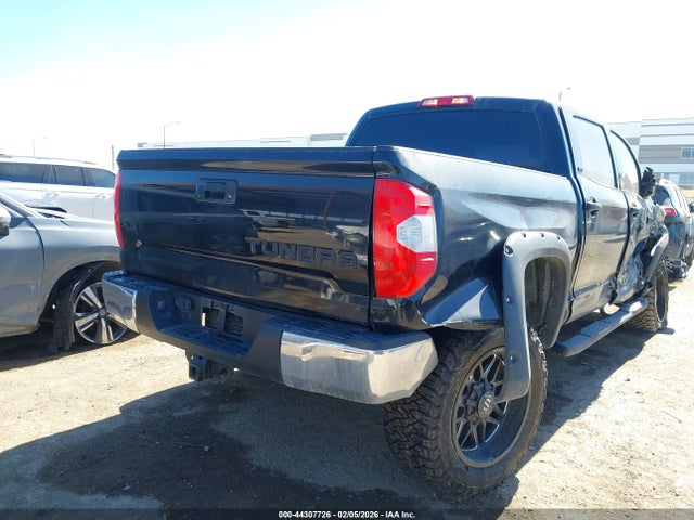 2018 TOYOTA TUNDRA 5TFDY5F16JX692801 Photo 3
